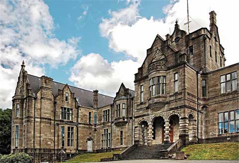 什么是留位費？